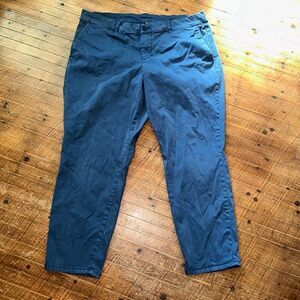 Kut from the Kloth blue 18W business casual chino pants